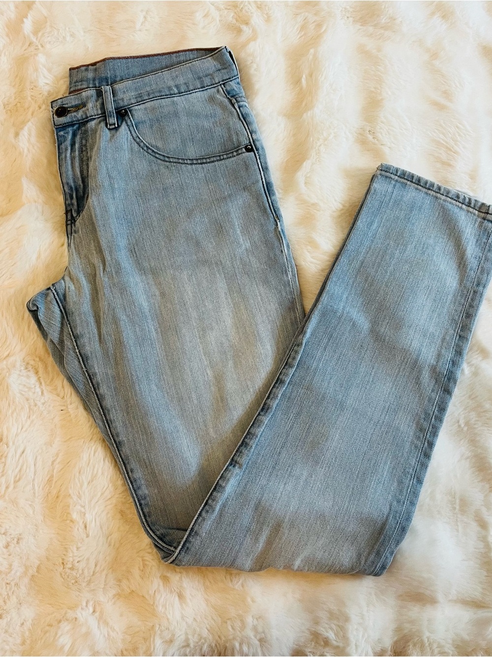 Men's Slim Jeans in Light Blue - Classic Slim Fit